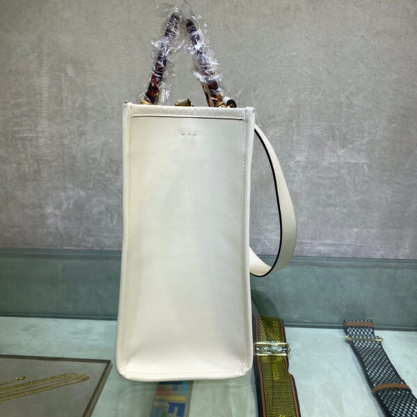Women Fendi Sunshine Medium Bag White - Image 5