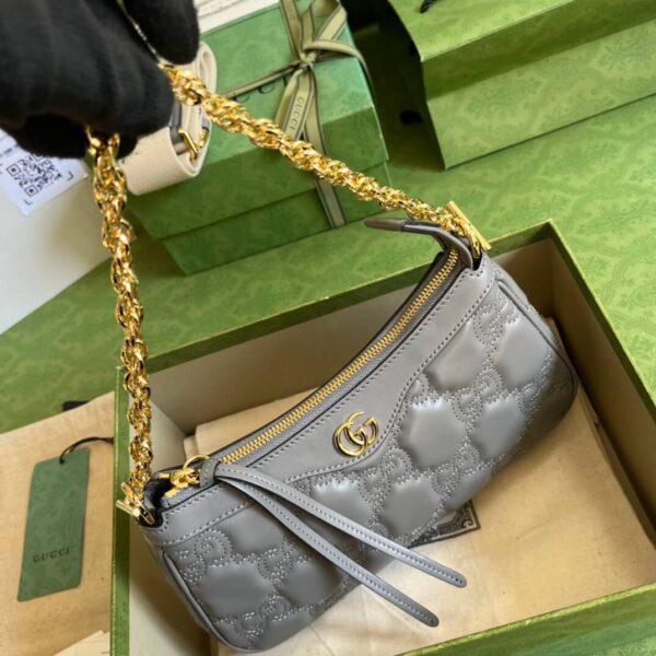 Gucci Matelasse Grey Handbags - Image 4