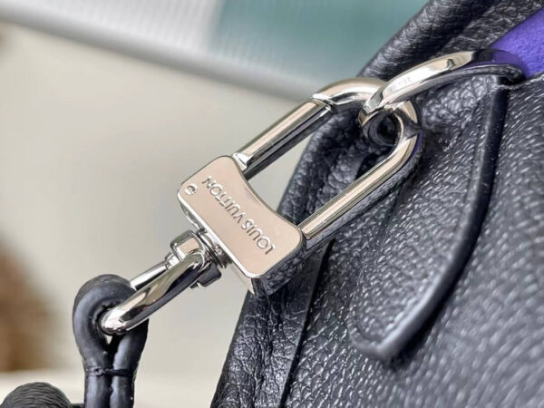LV Buci Epi Leather Crossbody Bag Black - Image 6