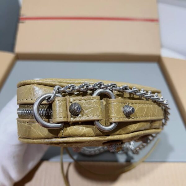 Balenciaga Mini Le Cagole Heart Bag - Image 6