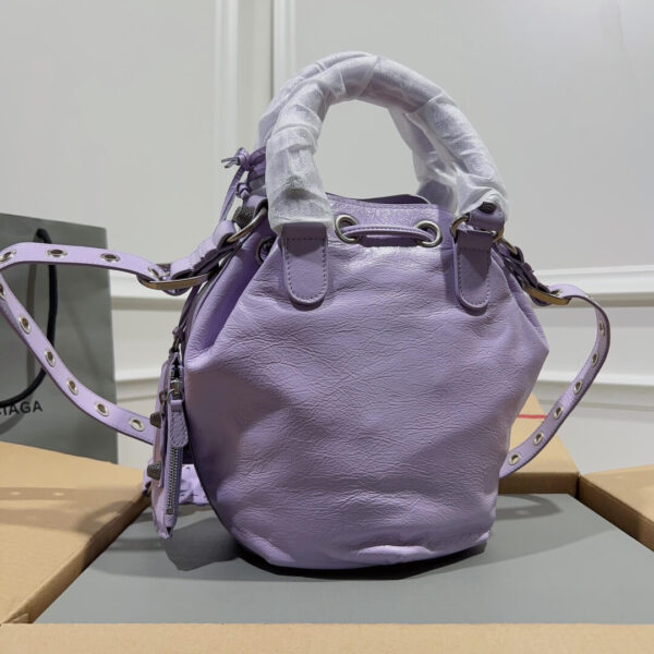 Balenciaga Pompon Giant Bag - Image 3