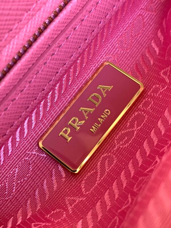 Prada Galleria Saffiano Pink Bag - Image 5