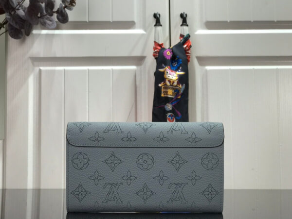 LV Mahina Iris Wallet - Image 5