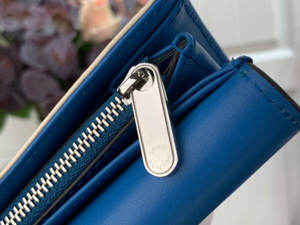 LV Mahina Iris Wallet - Image 3