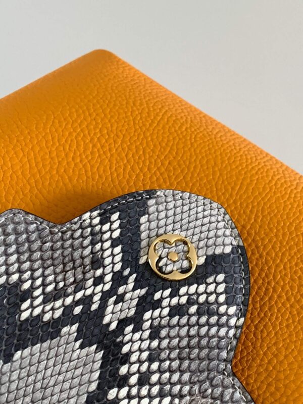 LV Capucines BB Bag - Image 2