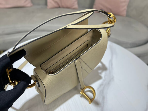 Dior Saddle Bag - Image 4