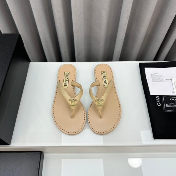 Chanel Flip Flops Sandals - Image 6