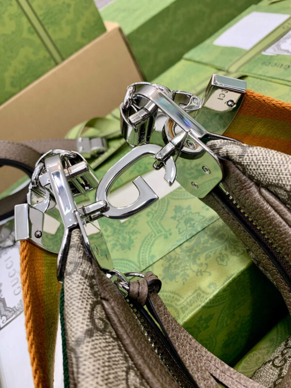 Gucci Attache Small Shoulder Bag - Image 7