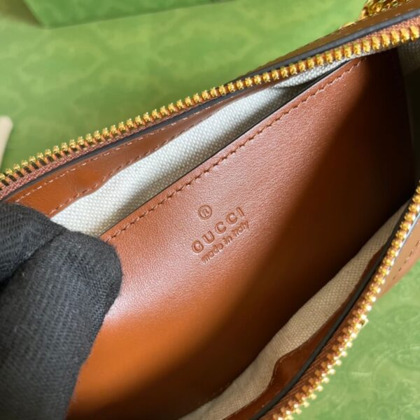 Gucci Matelasse Brown Handbags - Image 3