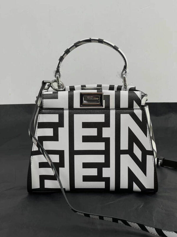 Fendi Peekaboo Bag Capsule Leather Black/White