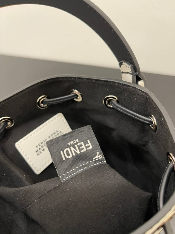 Fendi Mon Tresor Bucket Bag Capsule Leather Black/White - Image 5