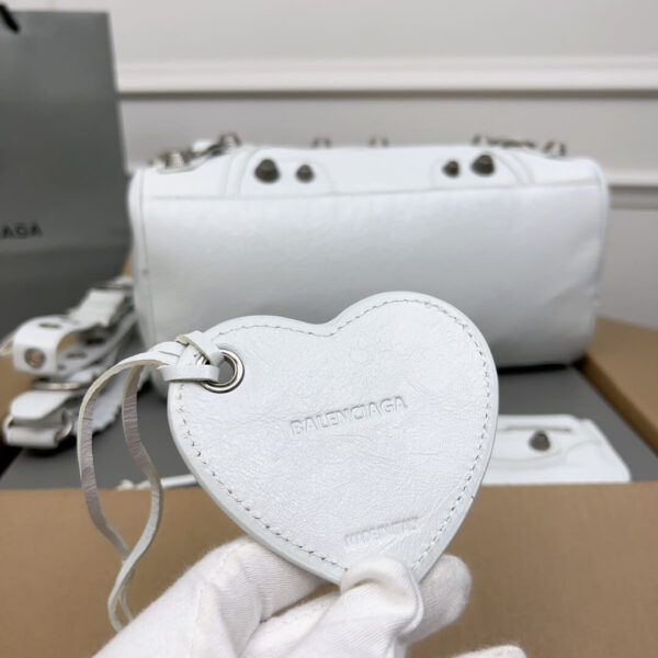 Balenciaga Classic City White Bag - Image 8