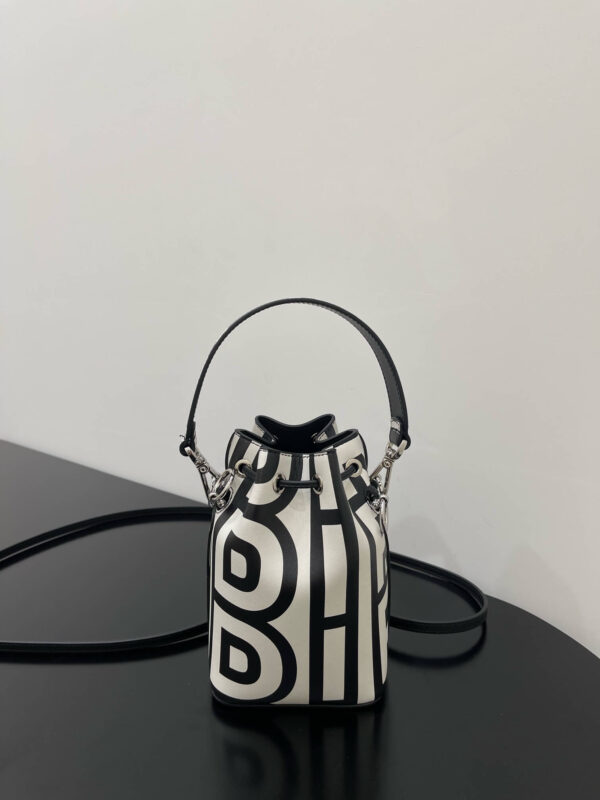 Fendi Mon Tresor Bucket Bag Capsule Leather Black/White