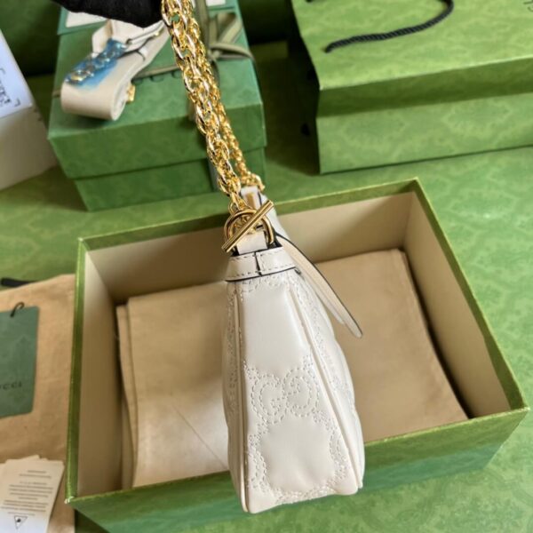 Gucci Matelasse White Handbags - Image 8
