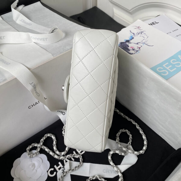 Chanel Mini Rectangular Flap Bag White - Image 7