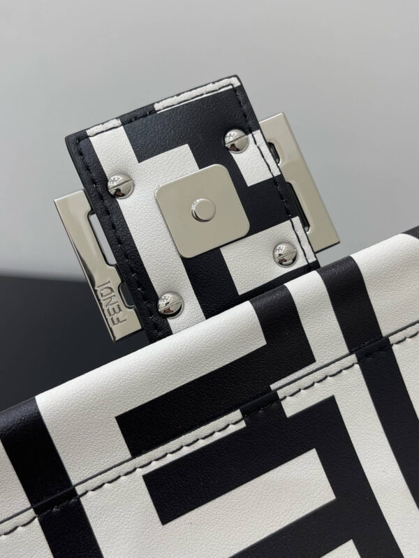 Fendi Baguette Bag In Fendi Roma Capsule Leather Black/White - Image 8