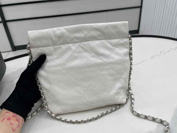 Chanel 22 Small White Handbag - Image 7