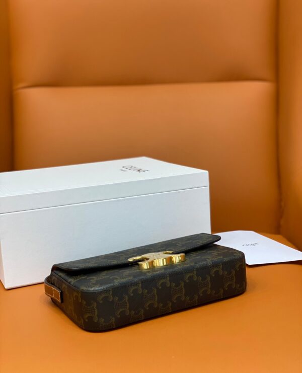Celine Triomphe Shoulder Bag - Image 5