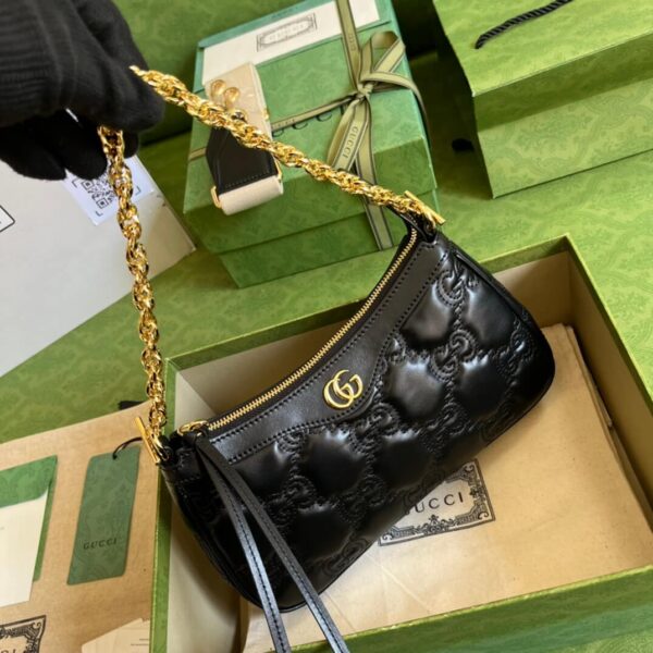 Gucci Matelasse Black Handbags - Image 8