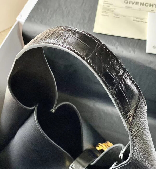 Givenchy G-Hobo Medium Shoulder Bag Black - Image 7