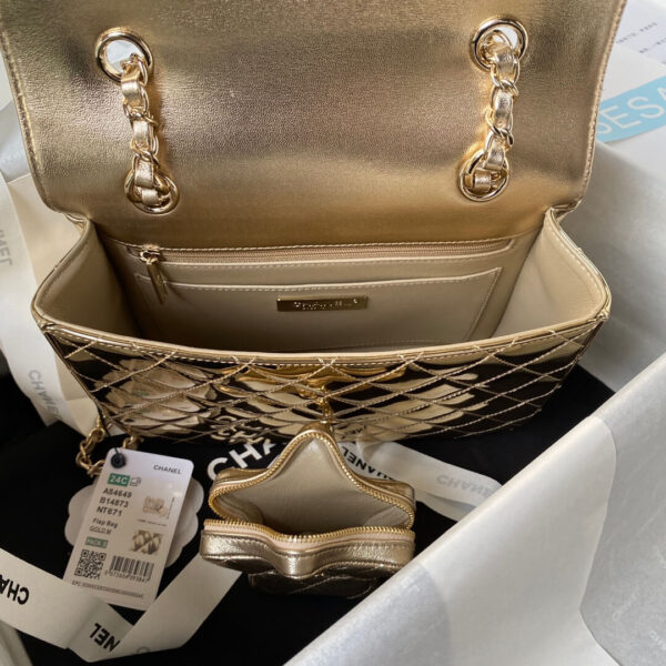 Chanel 24C Backpack with Star Patent Gold - Image 9