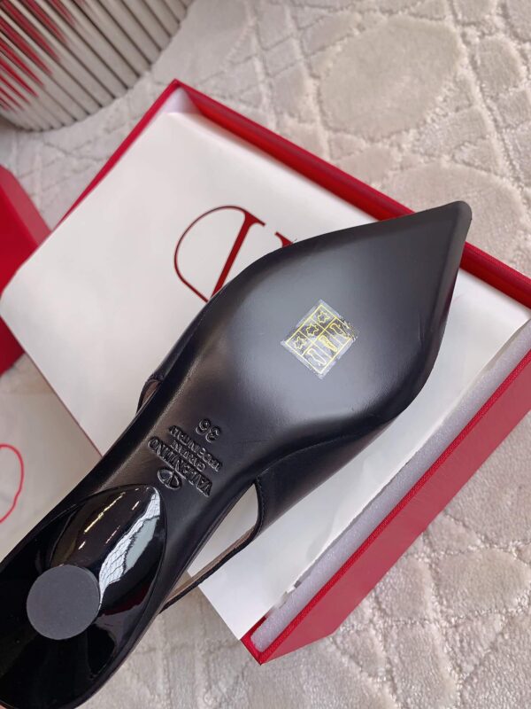 Valentino Garavani Slingback with Vlogo - Image 8