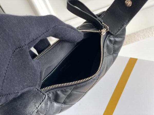 Chanel 23C Round Cruise Pouch Black Bag - Image 8