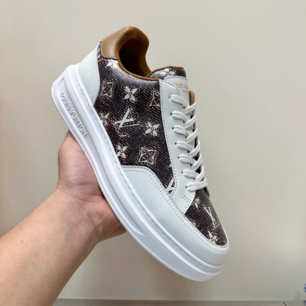 Louis Vuitton Time Out Sneakers - Image 8
