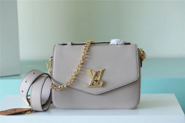 LV Oxford Lockme Leather Bag