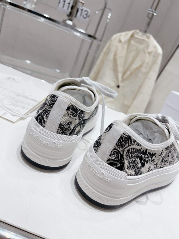 Women Dior walk'n'Dior Platform Sneakers - Image 6