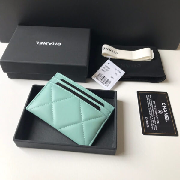 Chanel 19 Leather Card Holder - Image 8