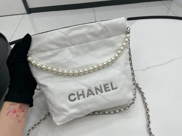 Chanel 22 Small White Handbag