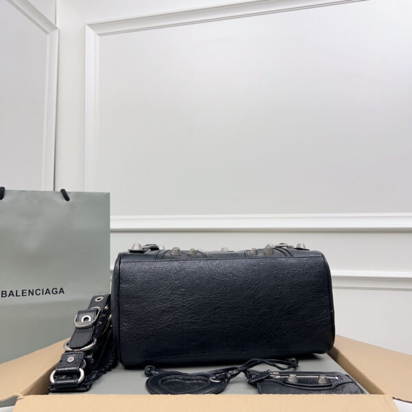 Balenciaga Classic City Black Bag - Image 7