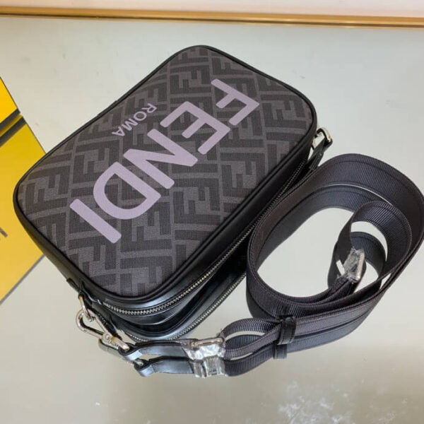 Fendi Camera Case Crossbody Men's Bag - Image 8