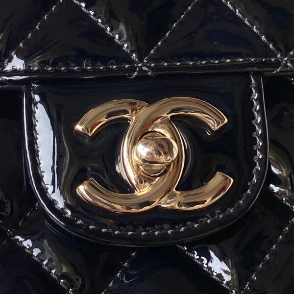 Chanel 24C Backpack with Star Patent Gold - Image 8