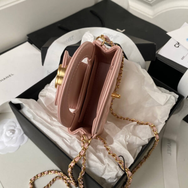 Chanel Small Kelly Shopper Bag - Image 8