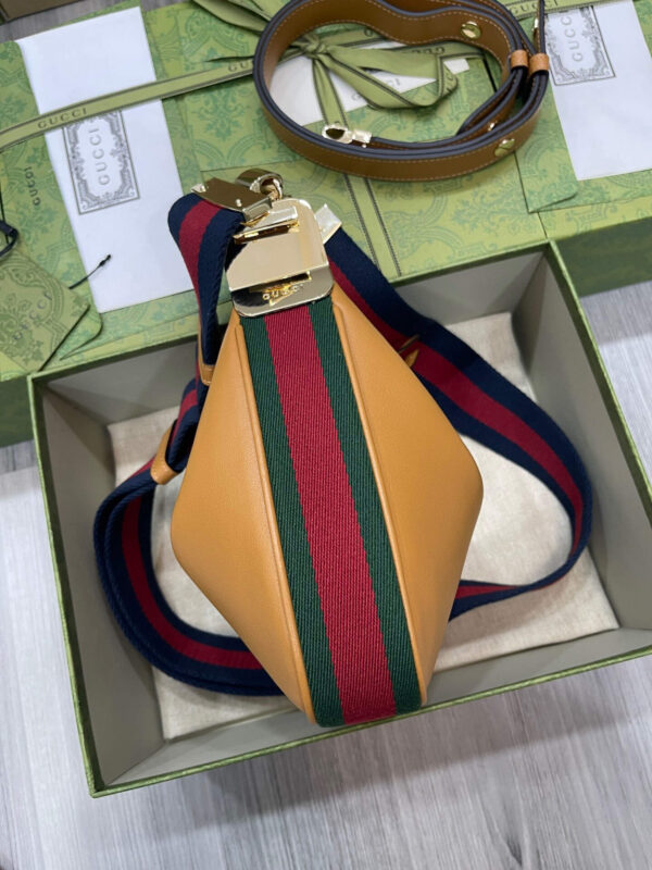 Gucci Attache Small Shoulder Bag Brown - Image 8