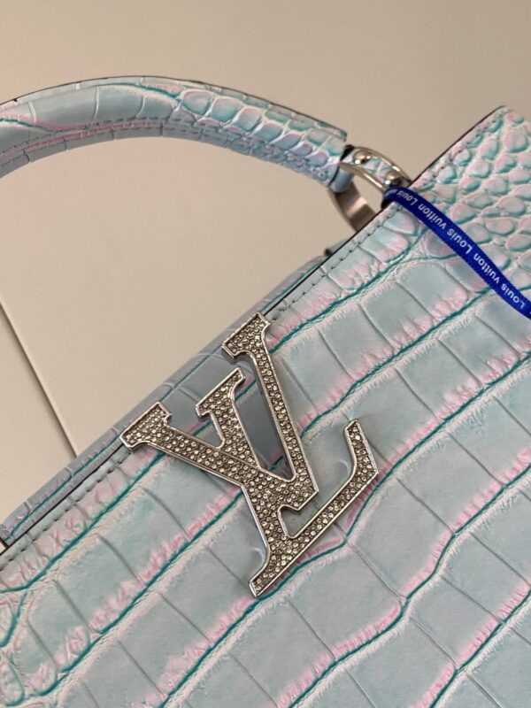 LV Capucines BB Bag - Image 9