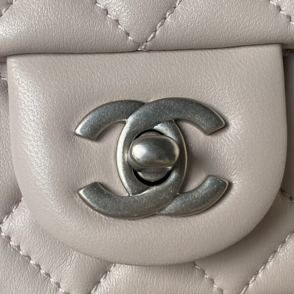 Chanel Mini Rectangular Flap Bag Pink - Image 9