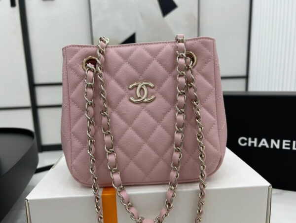 Chanel Classic Tote Bag Pink - Image 3