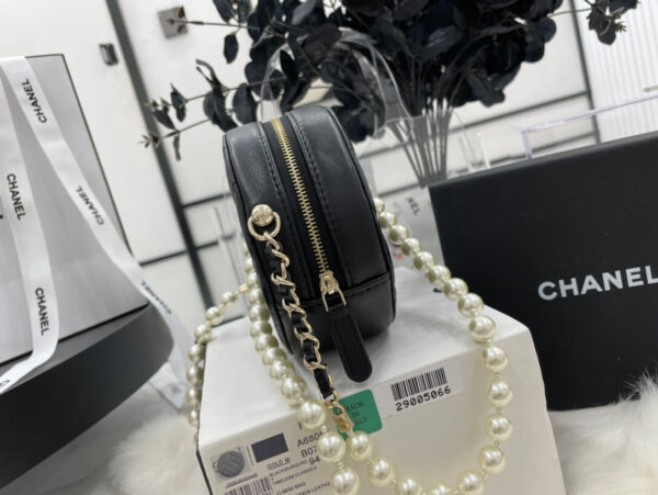 Chanel Round Bag with Chain - Image 3