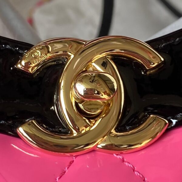 Chanel 31 Mini Shopping Bag - Image 4