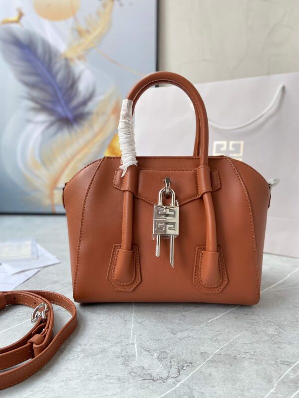 Givenchy Antigona Lock Bag