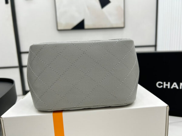 Chanel Classic Tote Bag - Image 3