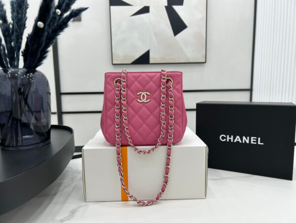 Chanel Classic Tote Bag