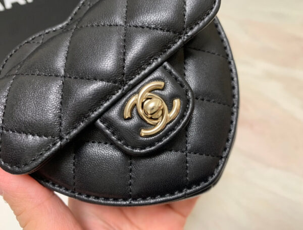 Chanel CC Love Heart Mini Bag Black - Image 3