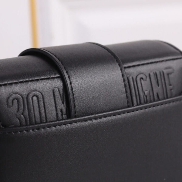 Dior 30 Montaigne Mini Shoulder Bag - Image 5
