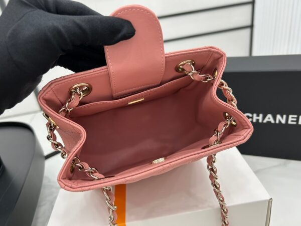 Chanel Classic Tote Bag - Image 5