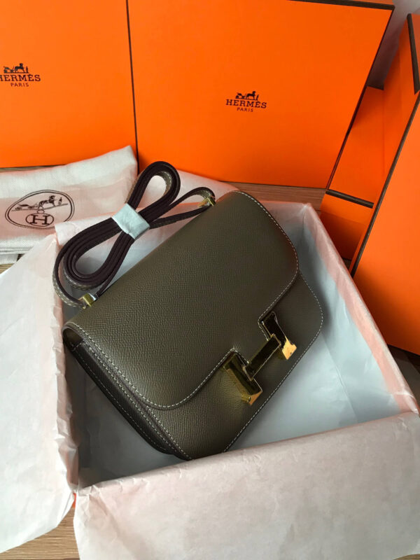 Hermès Constance Bag Gold Hardware - Image 2