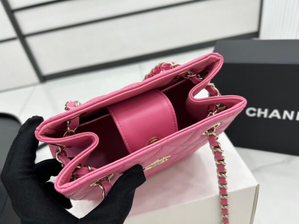 Chanel Classic Tote Bag - Image 2